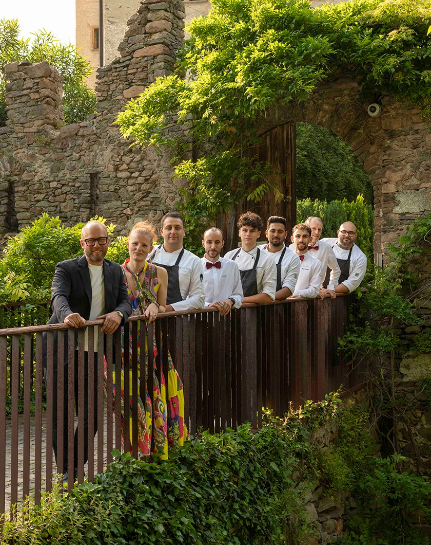 haselburg_staff2