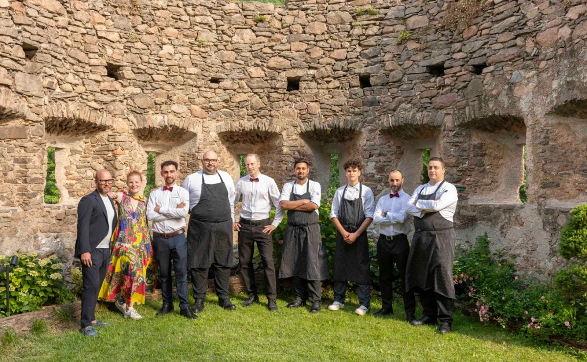 haselburg_staff4
